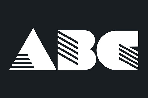 Story 12　80年代　一方[西]では >>> 誰もやらないことをやっていた！