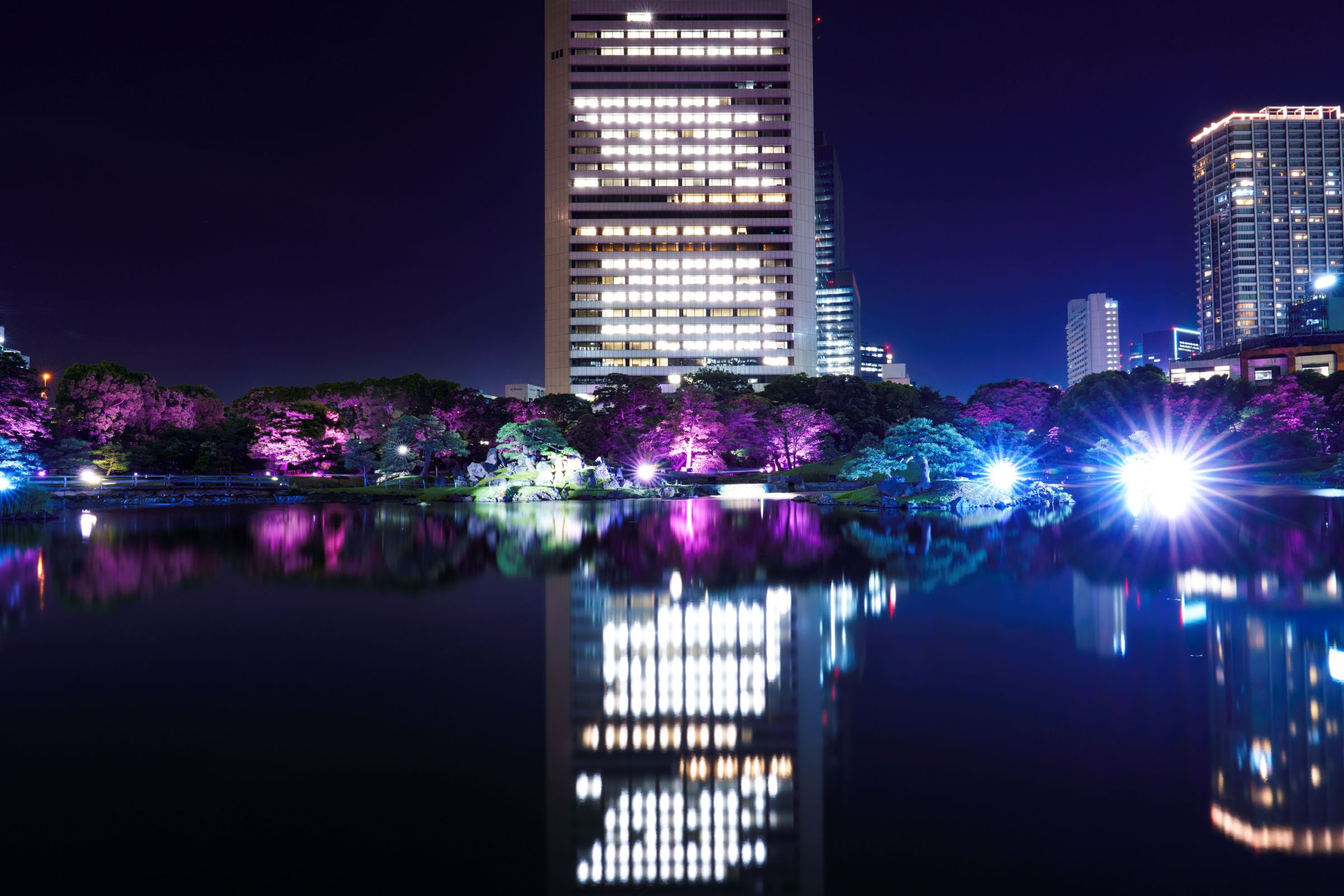 旧芝離宮夜会 by ワントゥテン ～幾年ひかる～